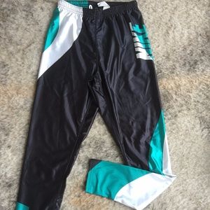 SOLD Vintage Nike Running Pants M